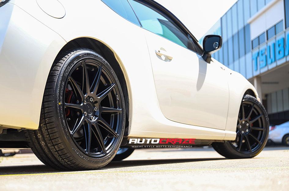 TOYOTA 86 ESSEN SATIN BLACK